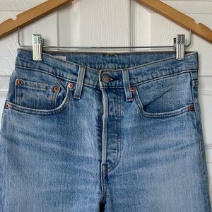 Levi's Light High Rise Jeans